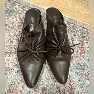Arteffects Elegant Brown Soft Leather Mules